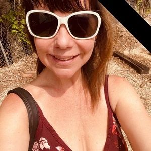 Meet your Posher, Deanna